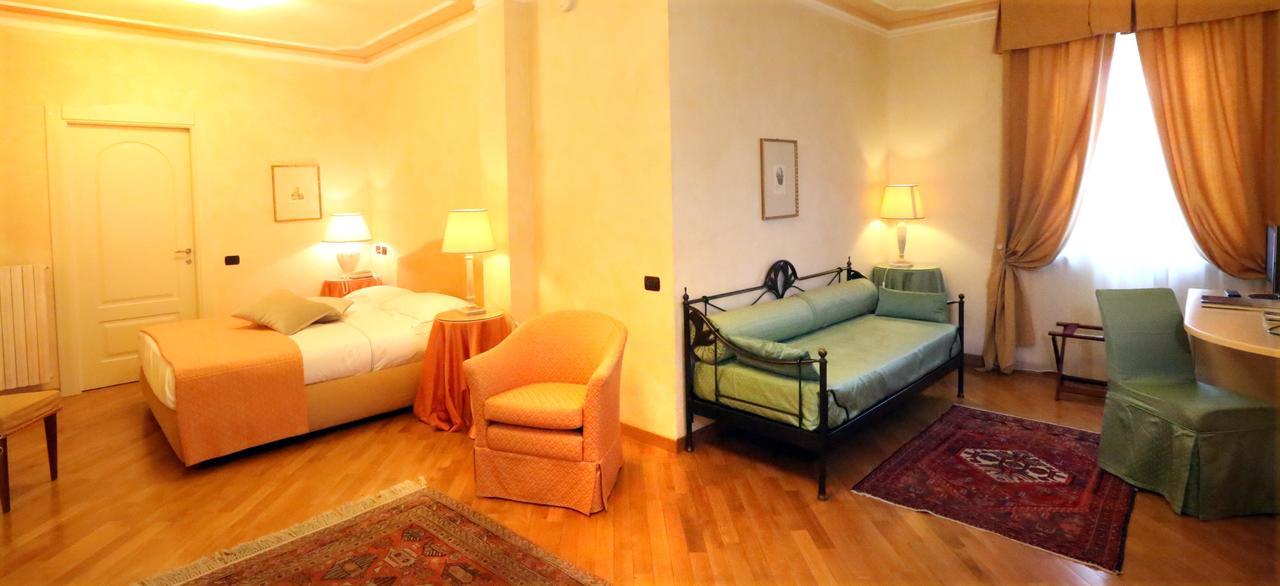 Albergo Castiglione Langhe Castiglione Tinella Exterior foto