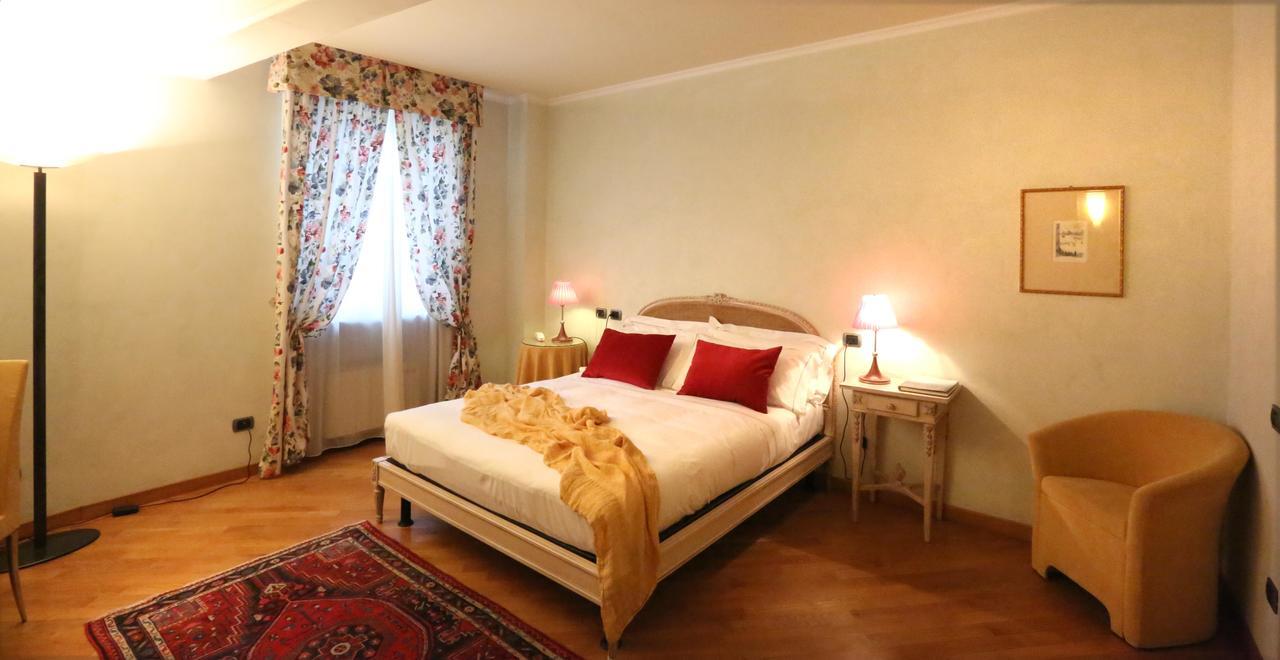 Albergo Castiglione Langhe Castiglione Tinella Exterior foto