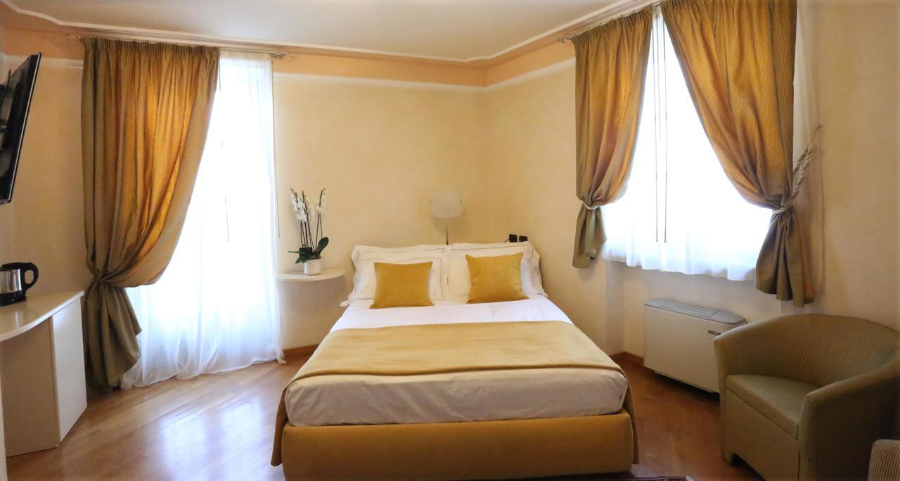 Albergo Castiglione Langhe Castiglione Tinella Exterior foto